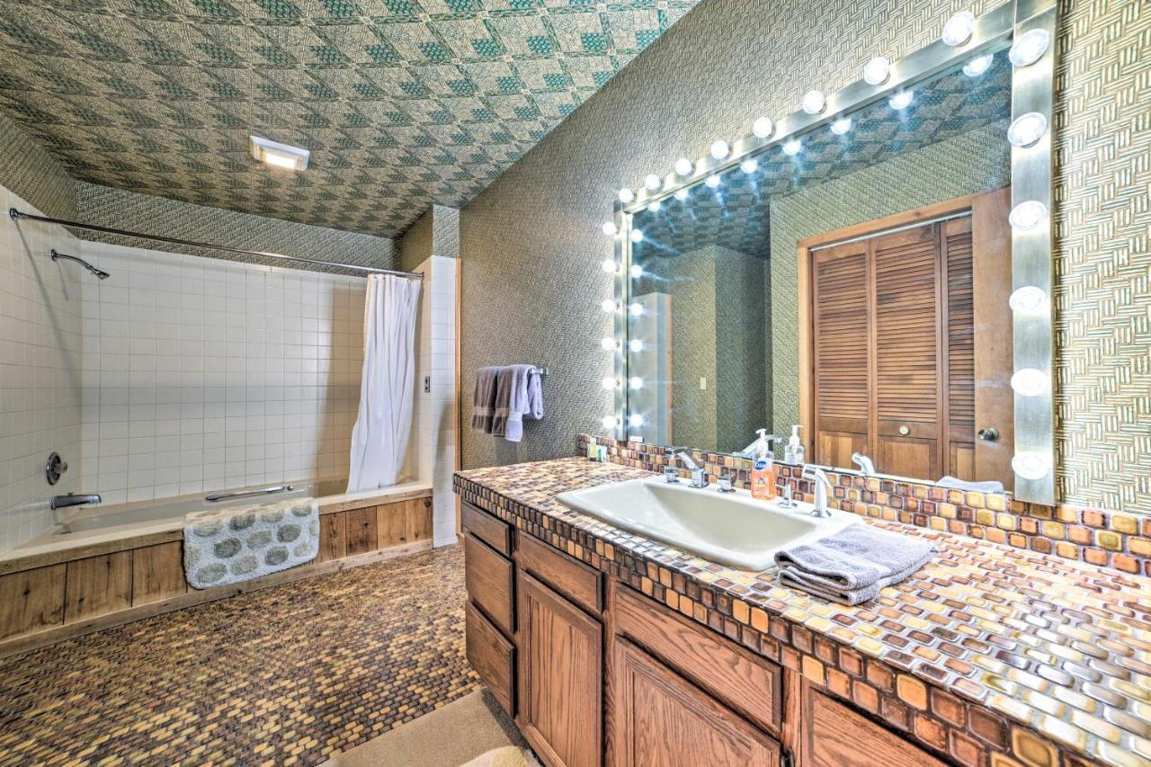Bellaire Resort Condo Ski, Tube, Explore! 외부 사진